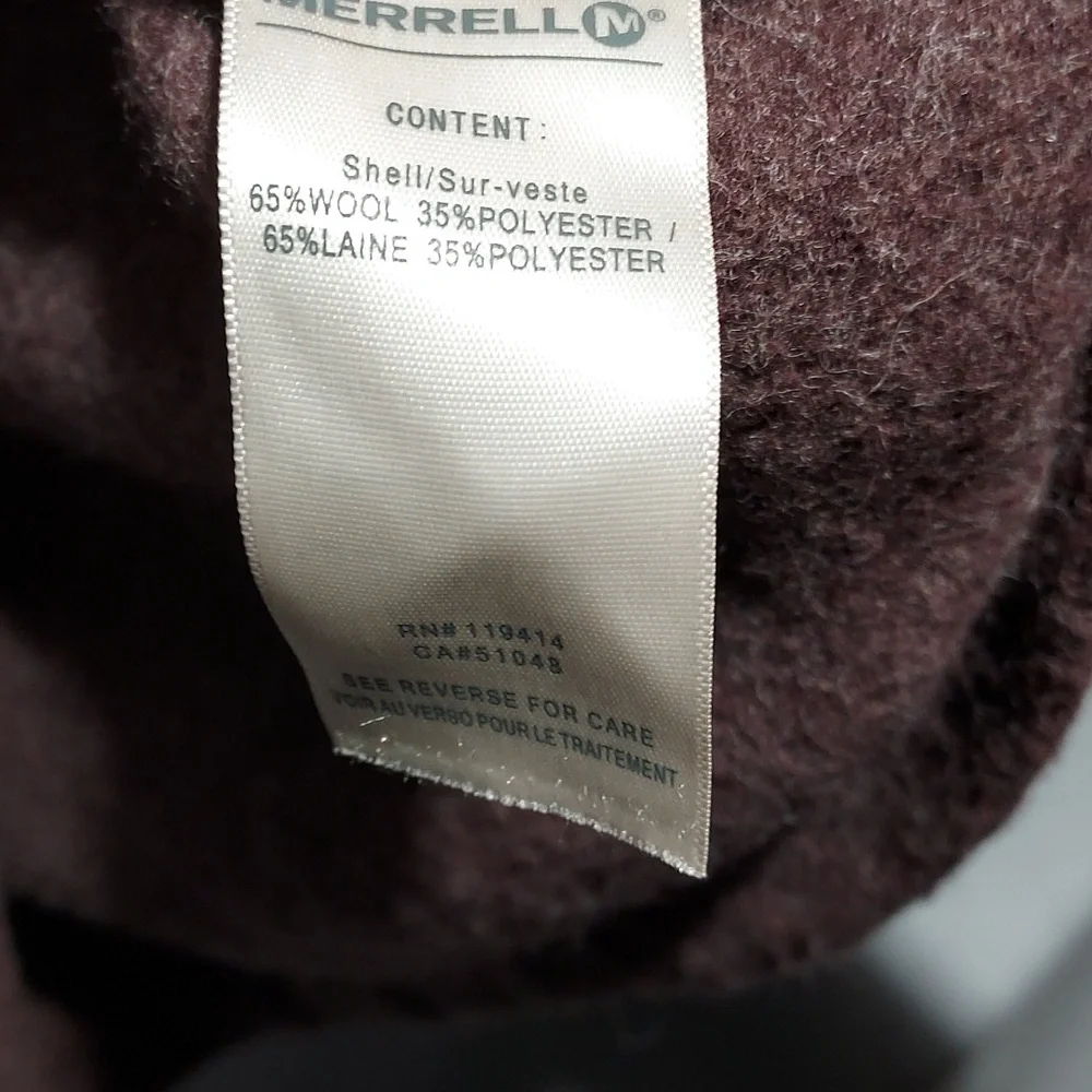 EUC Merrell collared wool blend women's sweater‎ size medium